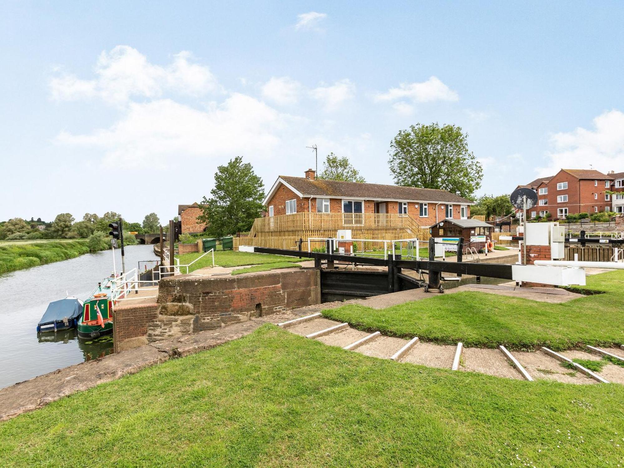 Avon Lock Cottage - Uk34125 Tewkesbury Εξωτερικό φωτογραφία