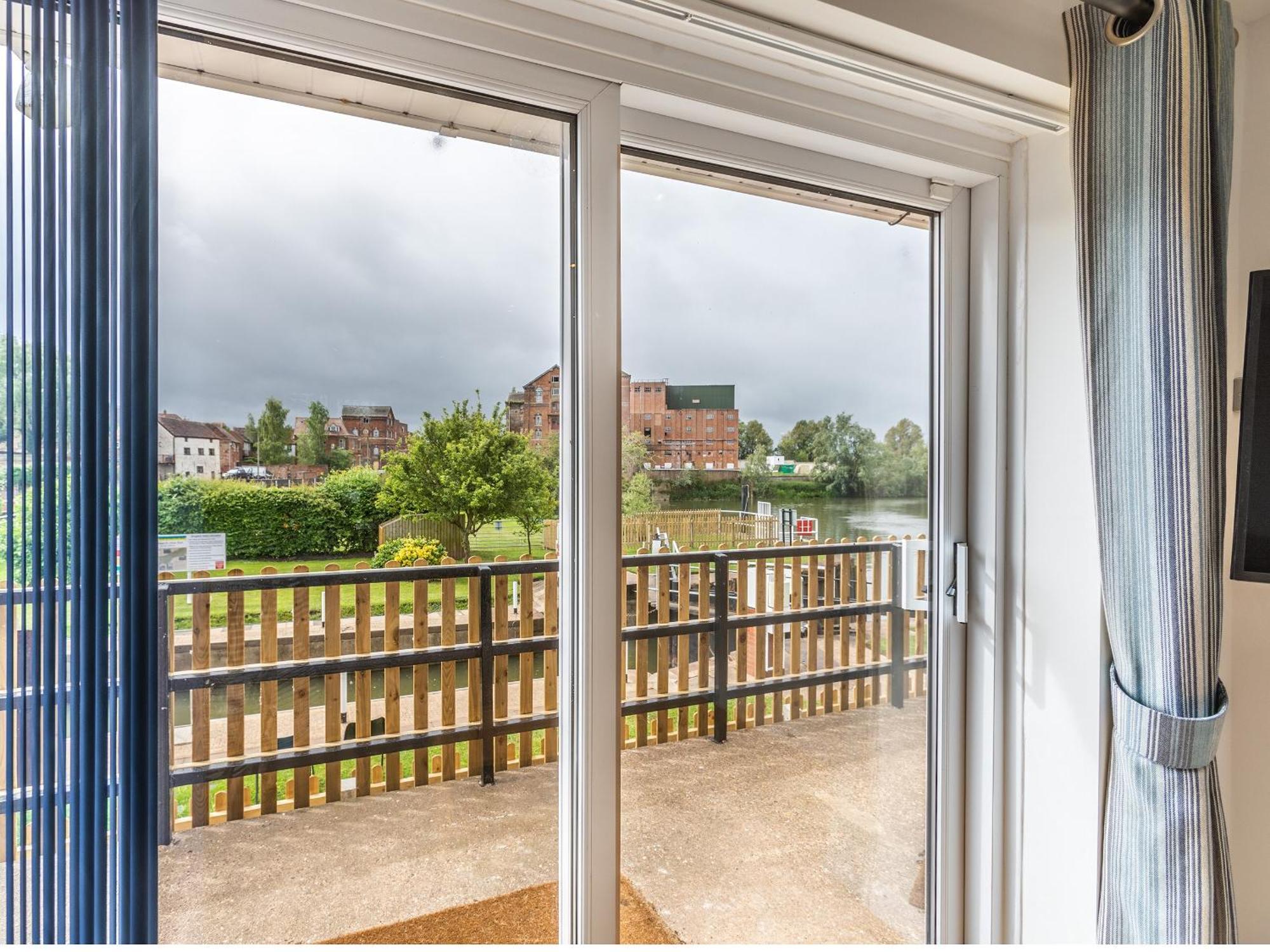 Avon Lock Cottage - Uk34125 Tewkesbury Εξωτερικό φωτογραφία