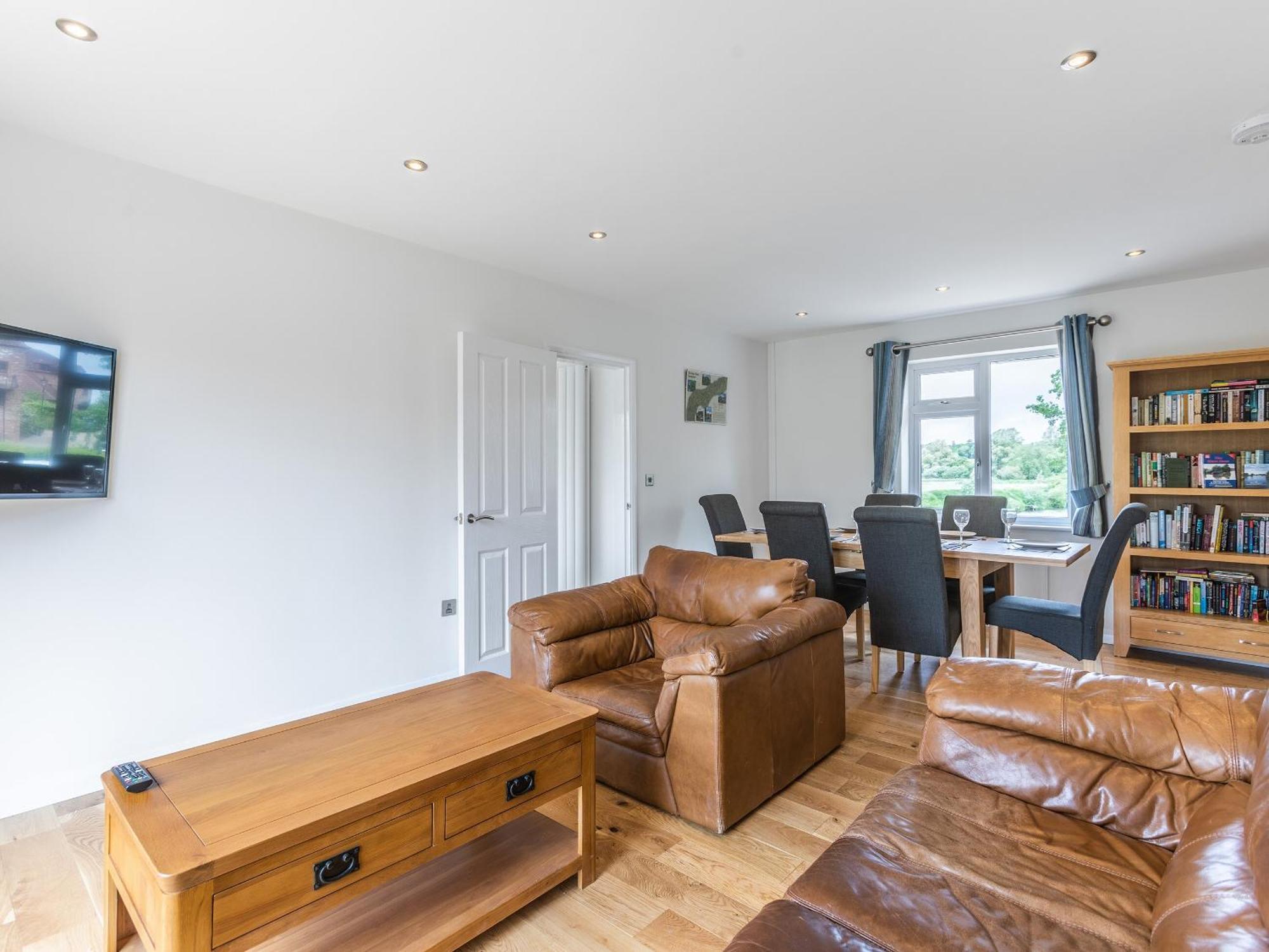 Avon Lock Cottage - Uk34125 Tewkesbury Εξωτερικό φωτογραφία